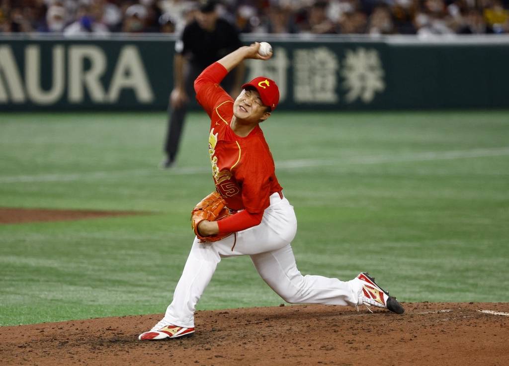 关于东京举行棒球比赛，热刺表现胶着的信息