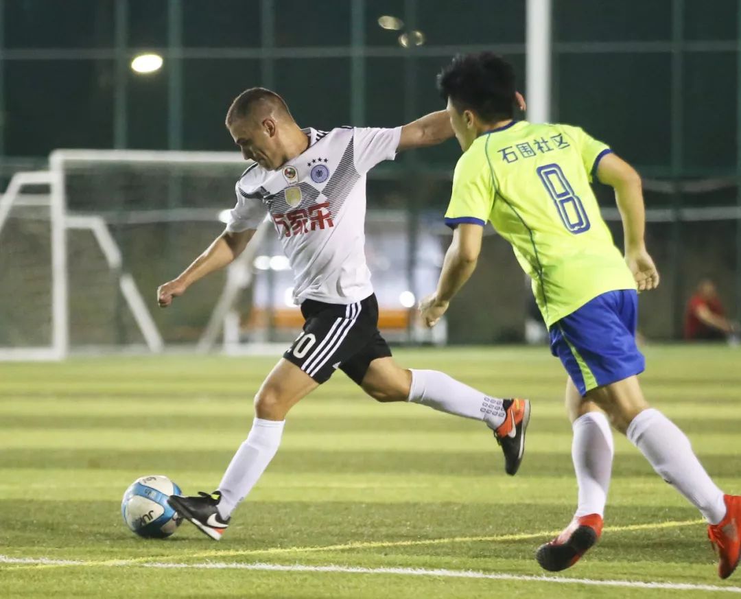 日本球队再次表现出色,将力争夺冠绝不轻言放弃 日本球队再次表现出色,将力争夺冠绝不轻言放弃