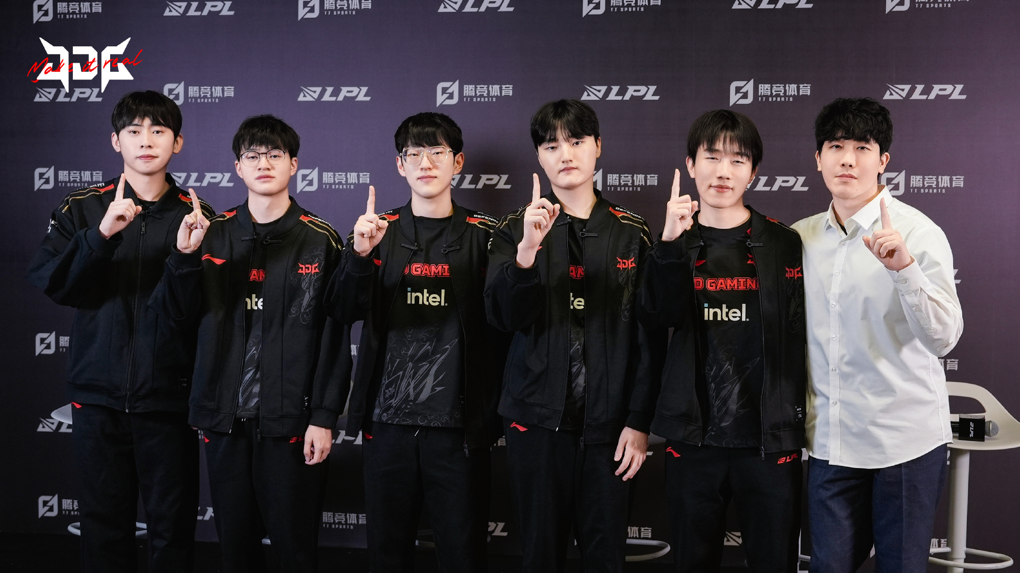 JDG横扫DFM,Scout单局斩获MVP全球总决赛2:0(广州) JDG横扫DFM,Scout单局斩获MVP全球总决赛2:0(广州)