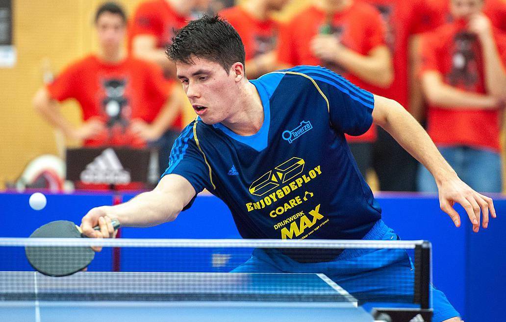 芬兰选手斗志昂扬,独揽乒乓球冠军 芬兰选手斗志昂扬,独揽乒乓球冠军