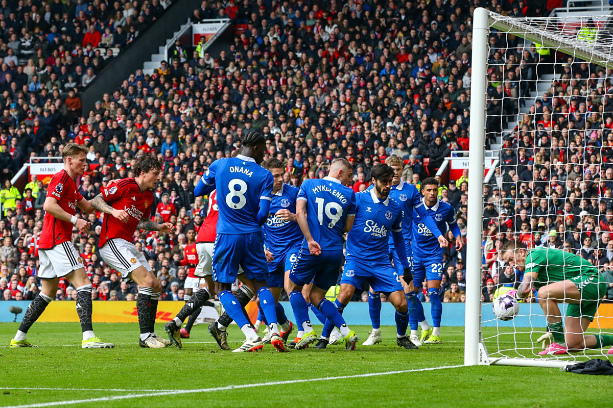 包含阿拉维斯遭遇主场失败,陷入保级泥潭!的词条 包含阿拉维斯遭遇主场失败,陷入保级泥潭!的词条