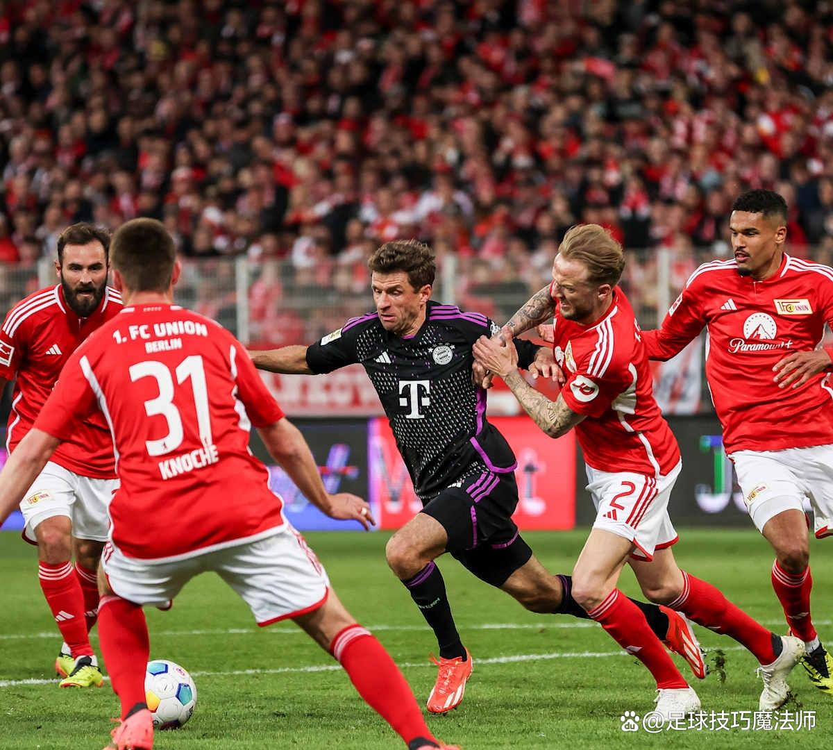 拜仁慕尼黑新一轮阵容调整引发争议