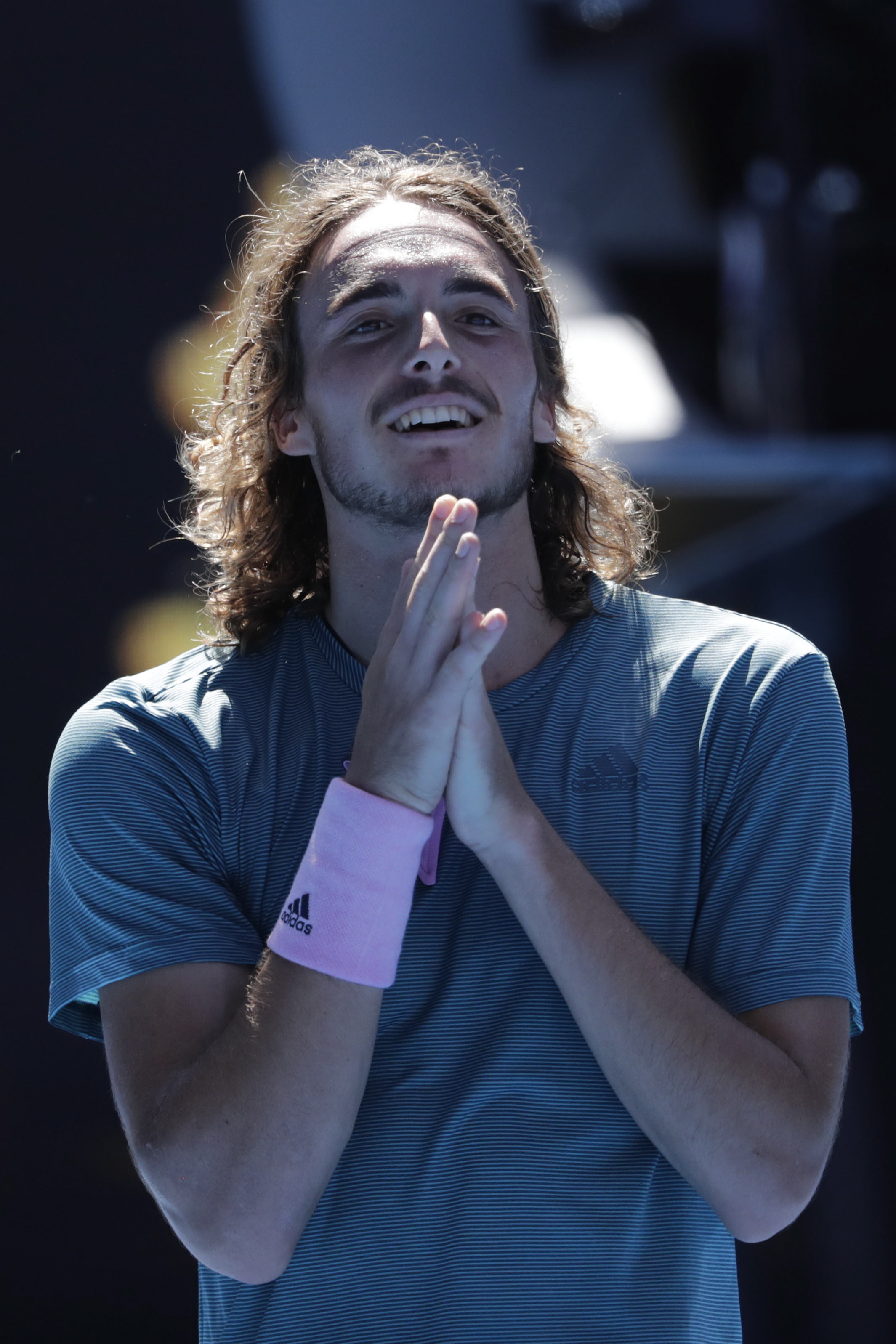 关于澳大利亚网球队血洗英国网球队,西西帕斯高光表现的信息 关于澳大利亚网球队血洗英国网球队,西西帕斯高光表现的信息