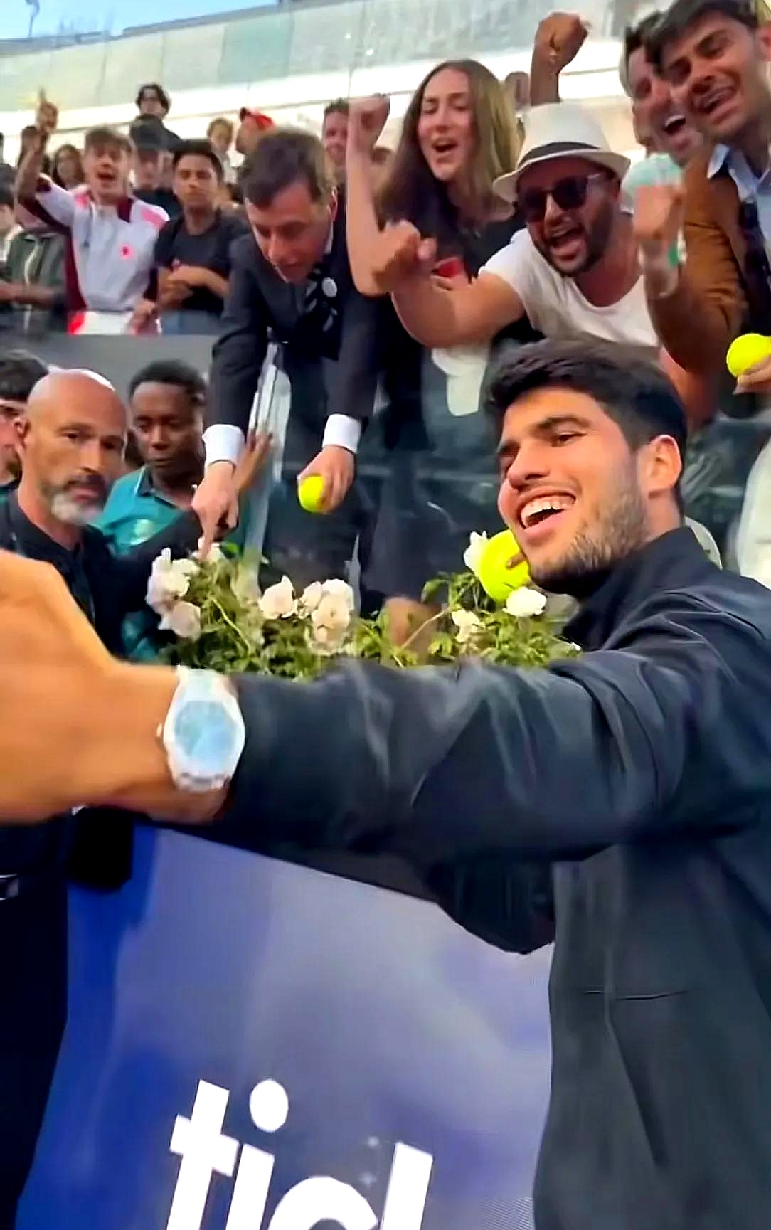 包含蒙特卡洛大师赛力克拉沃尔杯,辛纳统治全场的词条 包含蒙特卡洛大师赛力克拉沃尔杯,辛纳统治全场的词条